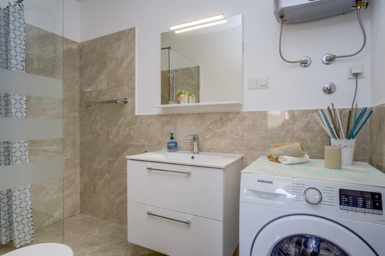 Apartman Filip Mali Lošinj Εξωτερικό φωτογραφία