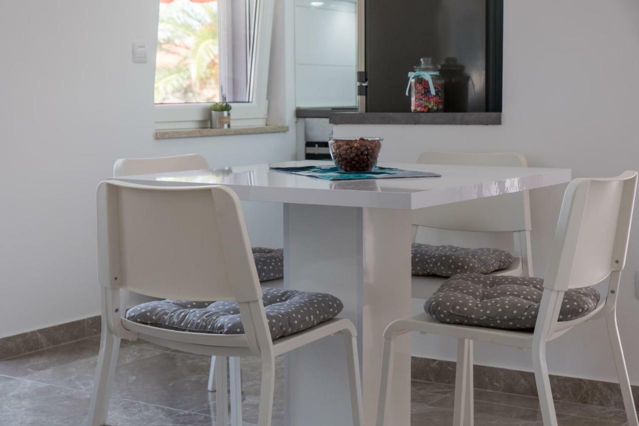 Apartman Filip Mali Lošinj Εξωτερικό φωτογραφία